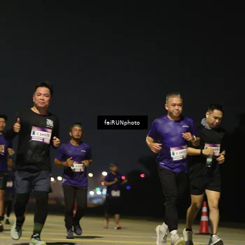 Runner Photo 7346730
