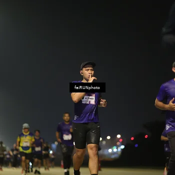 Runner Photo 7346747