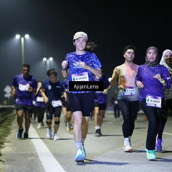 Runner Photo 7346756
