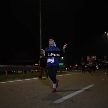 Runner Photo 7346764