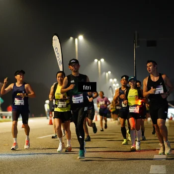 Runner Photo 7346767