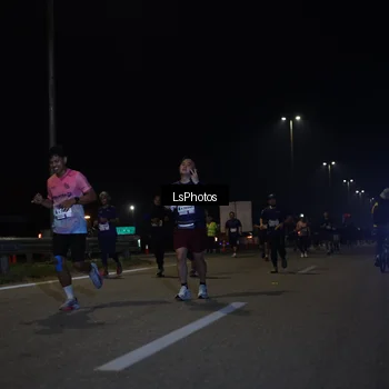Runner Photo 7346773