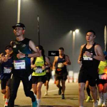 Runner Photo 7346777
