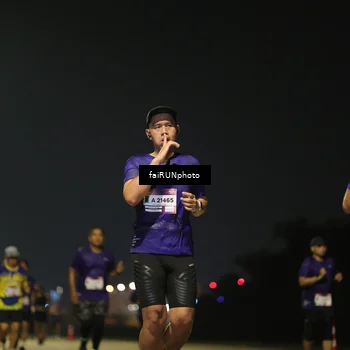 Runner Photo 7346816