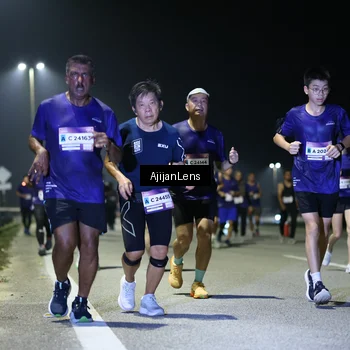 Runner Photo 7346839