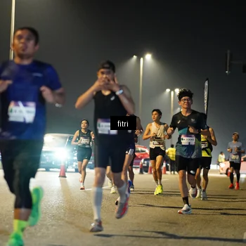 Runner Photo 7346841