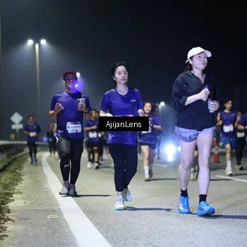Runner Photo 7346848