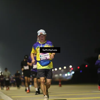 Runner Photo 7346876