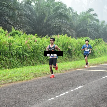 Runner Photo 7346878