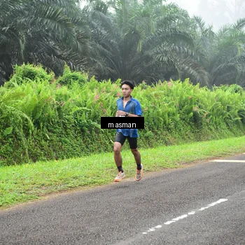 Runner Photo 7346890