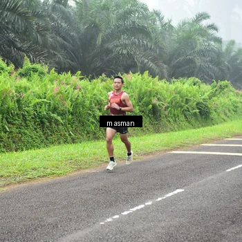 Runner Photo 7346902