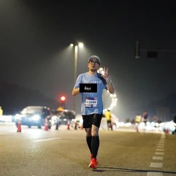 Runner Photo 7346904