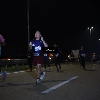 Runner Photo 7346914