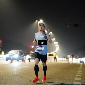 Runner Photo 7346917