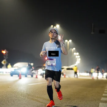 Runner Photo 7346918