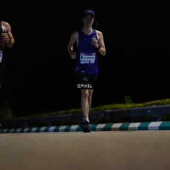 Runner Photo 7346943