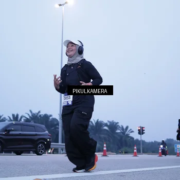 Runner Photo 7346966