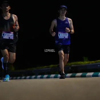 Runner Photo 7346989
