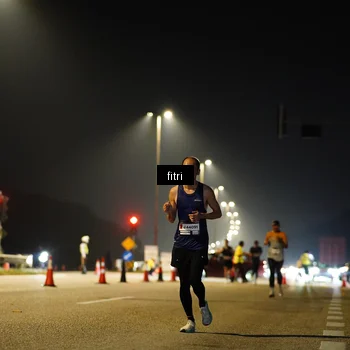 Runner Photo 7347000