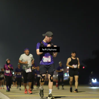 Runner Photo 7347009