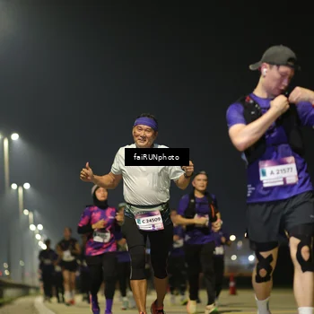Runner Photo 7347015