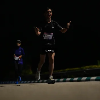 Runner Photo 7347024