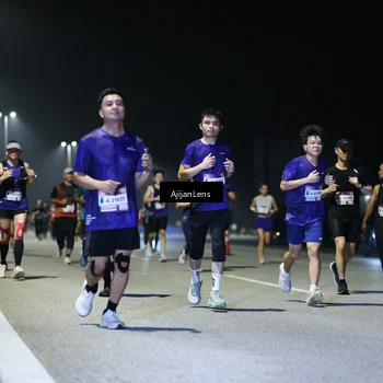Runner Photo 7347025