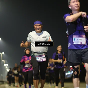 Runner Photo 7347033