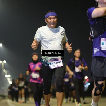 Runner Photo 7347036