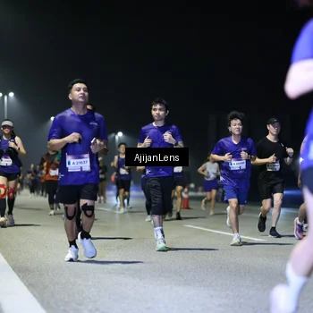 Runner Photo 7347054