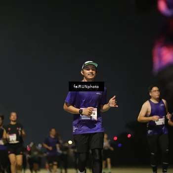 Runner Photo 7347067