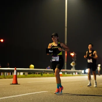 Runner Photo 7347083