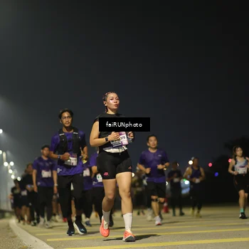 Runner Photo 7347084
