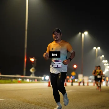 Runner Photo 7347093