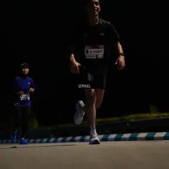 Runner Photo 7347101