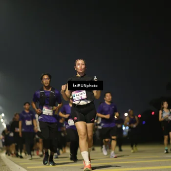 Runner Photo 7347102