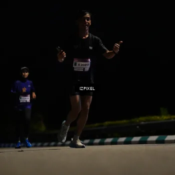 Runner Photo 7347106