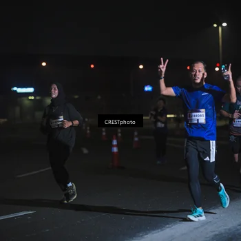 Runner Photo 7347109