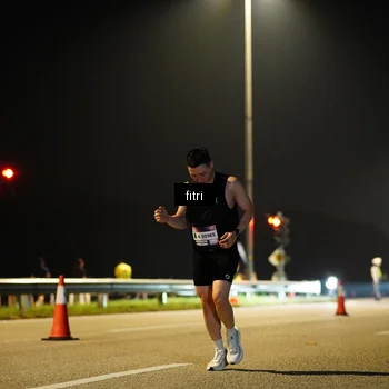Runner Photo 7347115