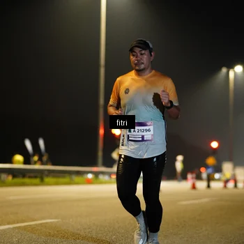 Runner Photo 7347145