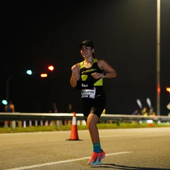 Runner Photo 7347149