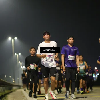 Runner Photo 7347198