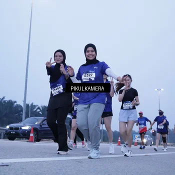 Runner Photo 7347274