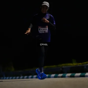 Runner Photo 7347279