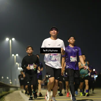 Runner Photo 7347280