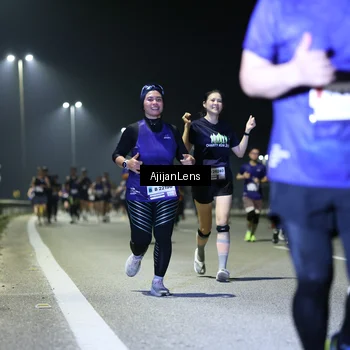 Runner Photo 7347293
