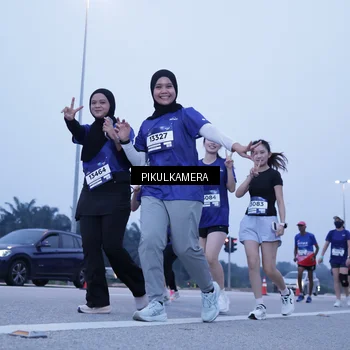Runner Photo 7347319