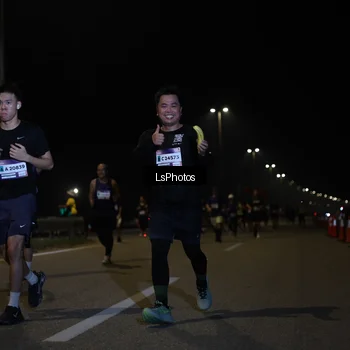 Runner Photo 7347331