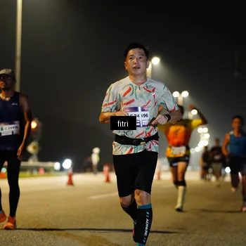 Runner Photo 7347335