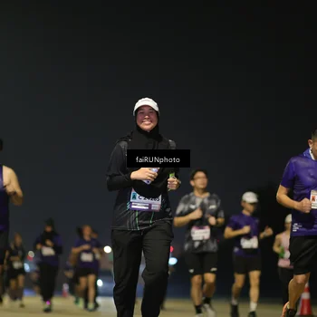 Runner Photo 7347371